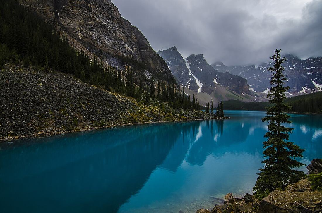 Moraine Lake in Banff National Park